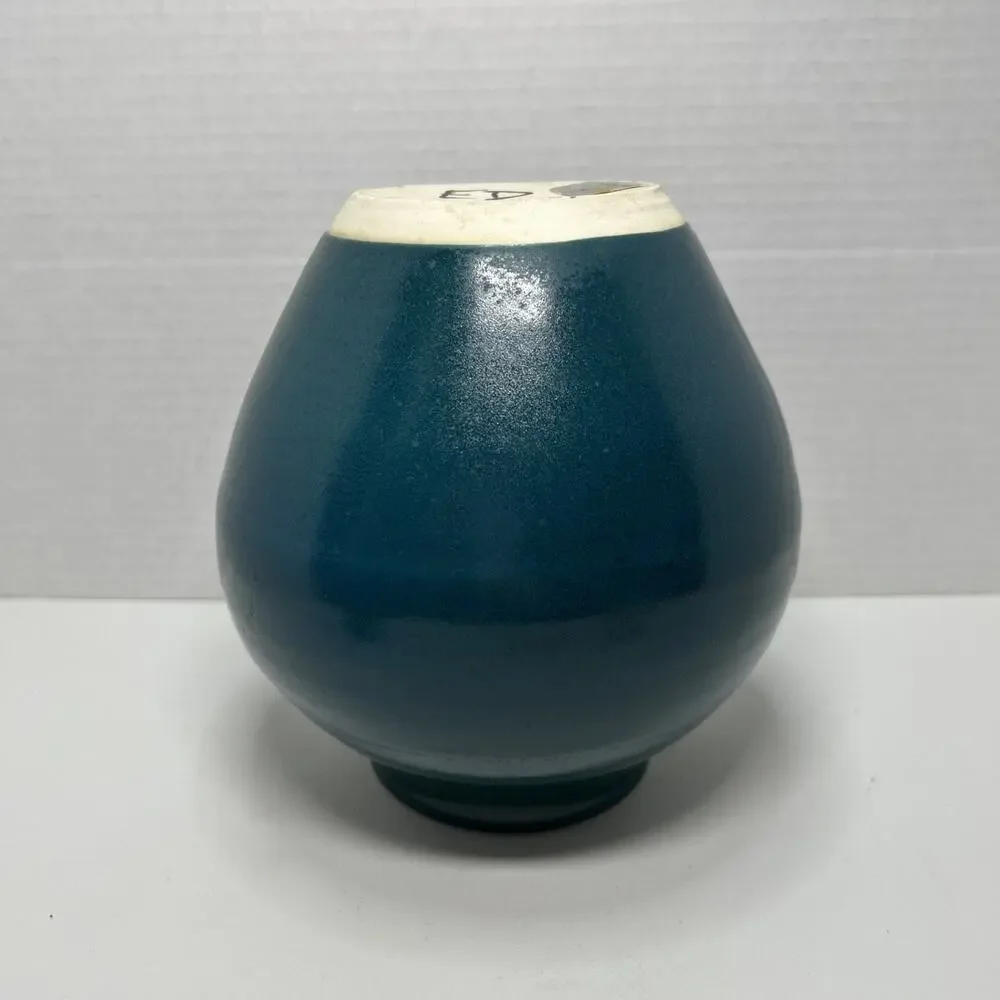 Vtg Studio Art Pottery Mottled Teal Blue Glazed 6